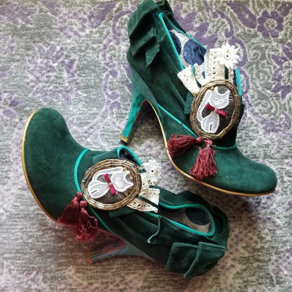 second hand irregular choice shoes